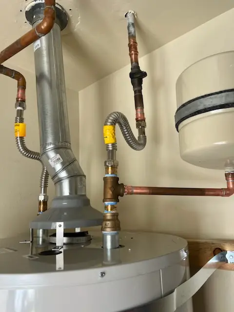 Water heater installation and plumbing repair in Womelsdorf